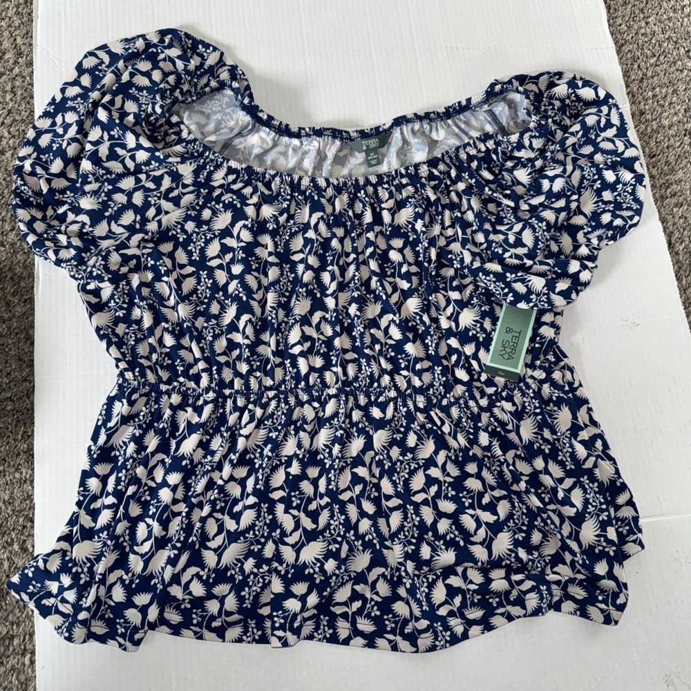 Terra & Sky Women Top 2X (20-22 ) Blue/ Cream Floral Peplum Puff Rayon Blouse